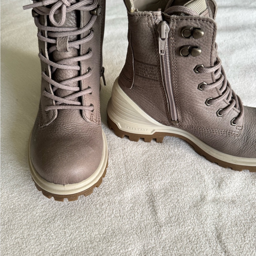 Stylish Taupe Lace-Up Boots
